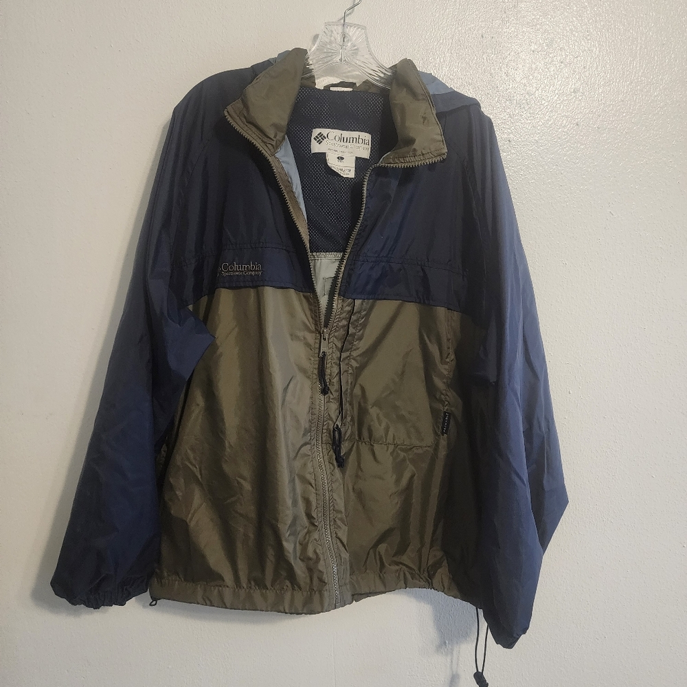 Columbia Tan and Blue Windbreaker Jacket
